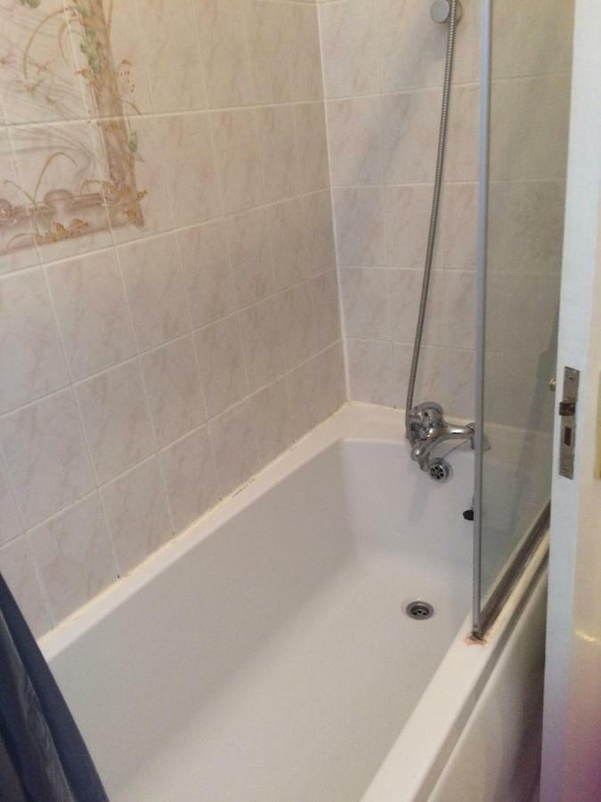 Spacious West London 2 Bedroom Apartment Ngoại thất bức ảnh