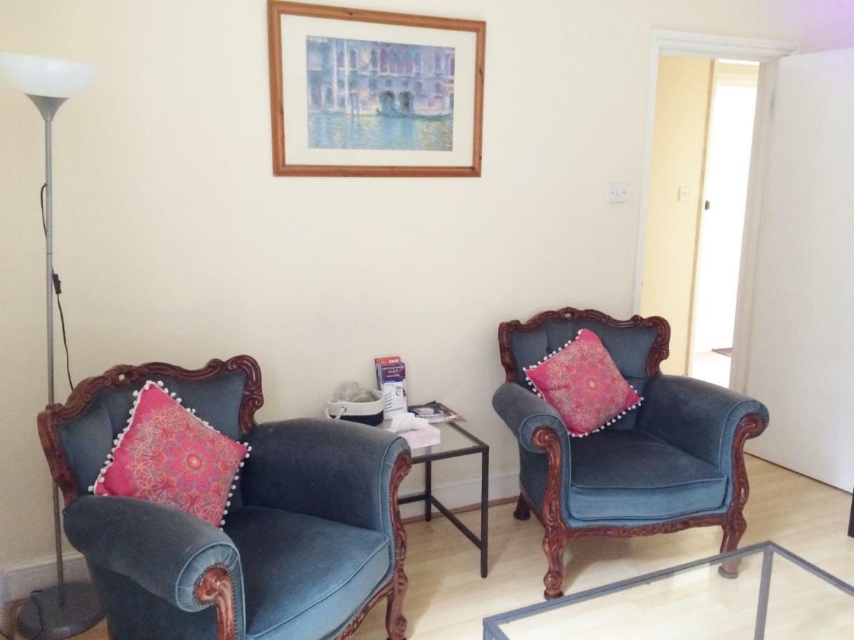 Spacious West London 2 Bedroom Apartment Ngoại thất bức ảnh